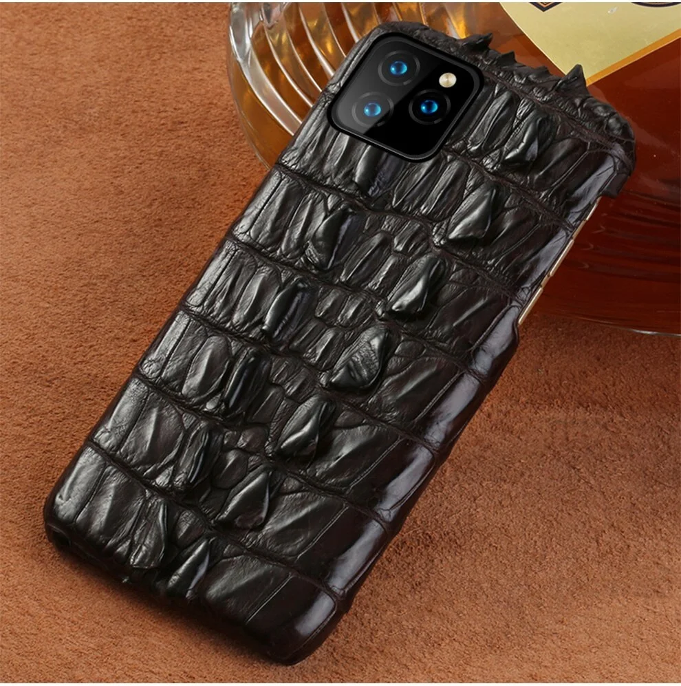 Coque en peau de crocodile véritable issue de la queue