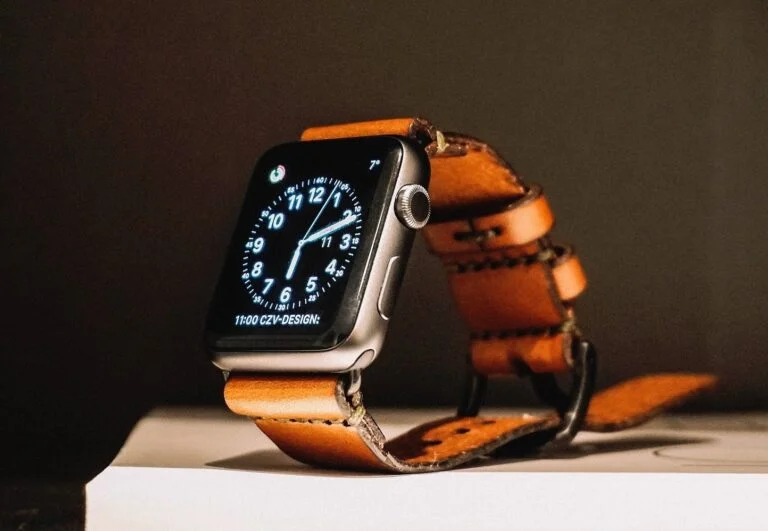 Comment déterminer la taille et le modèle de votre Apple Watch ?